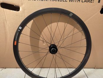 Tweedehands Giant SLR 2 Carbon Wheels 2025 bike — afbeelding 3 van 3