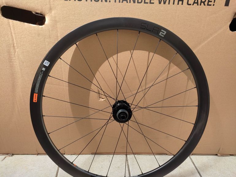 Tweedehands Giant SLR 2 Carbon Wheels 2025 bike — afbeelding 3 van 3