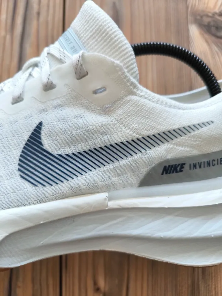 Nike Invincible 3 bike d'occasion — image 9 sur 15