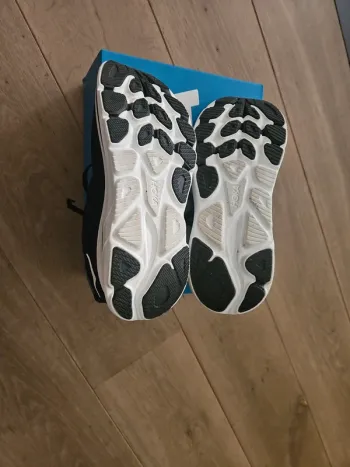 Hoka Clifton 10 bike usato — immagine 3 di 7