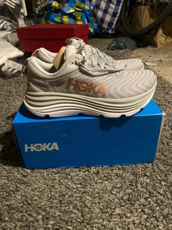 Hoka Gaviota 5 bike usato