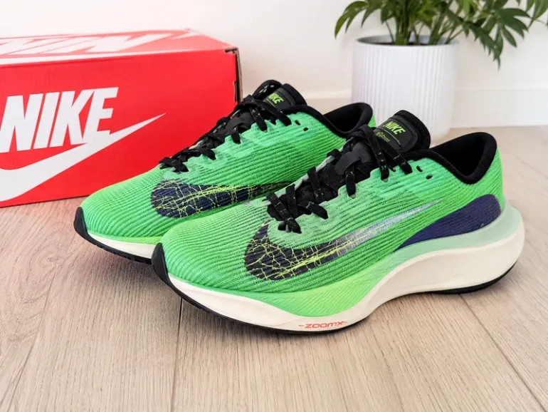 Nike Fly Zoom 5 bike d'occasion — image 1 sur 3