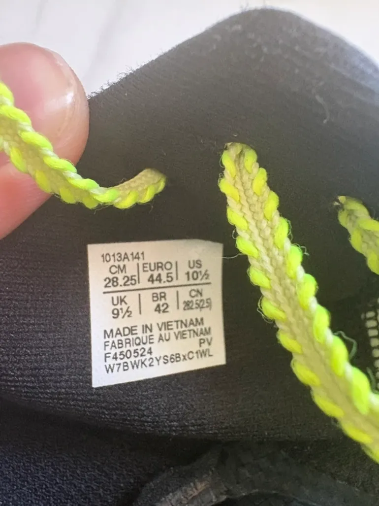 Käytetty Asics MetaFuji Trail bike — kuva 3 / 3