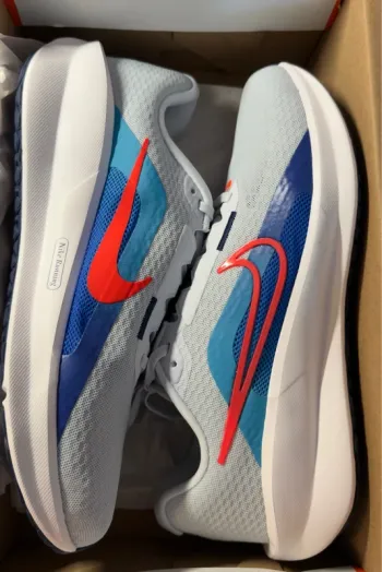 Nike Downshifter 13 bike d'occasion — image 3 sur 9