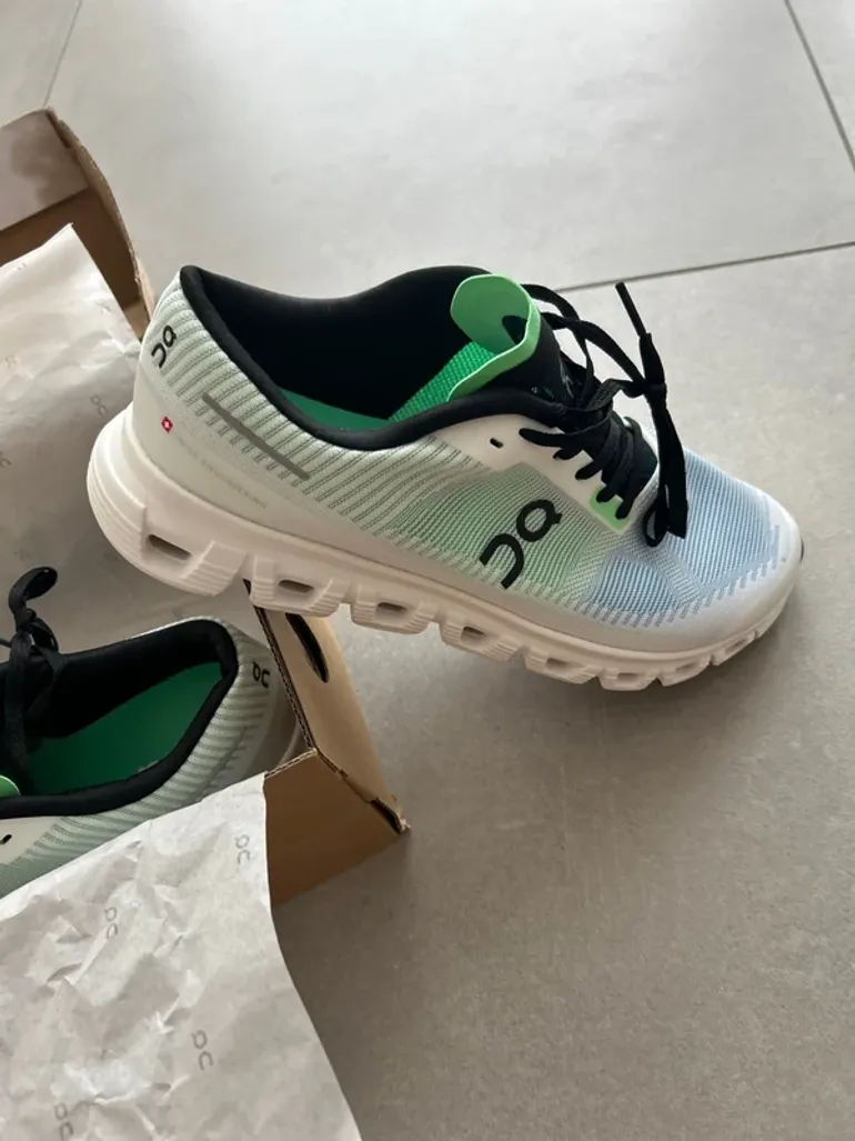 Used On Running Cloud Push bike — image 2 of 8