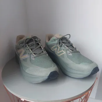 Gebrauchtes New Balance Fresh Foam Trainer bike