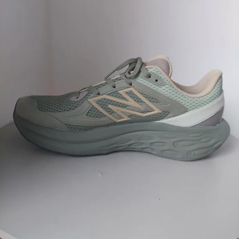 Gebrauchtes New Balance Fresh Foam Trainer bike — Bild 3 von 9