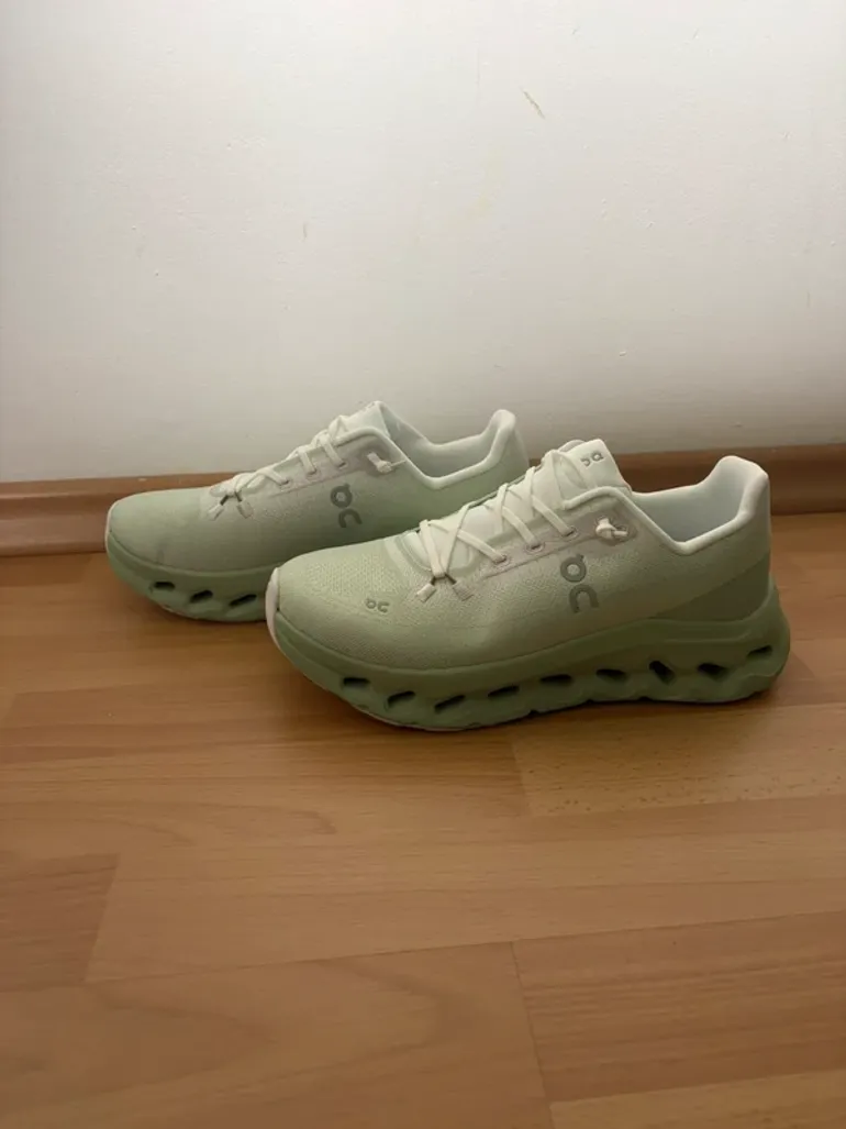 Ideal On Laufschuhe Grün Größe 41 bike de segunda mano — imagen 2 de 5