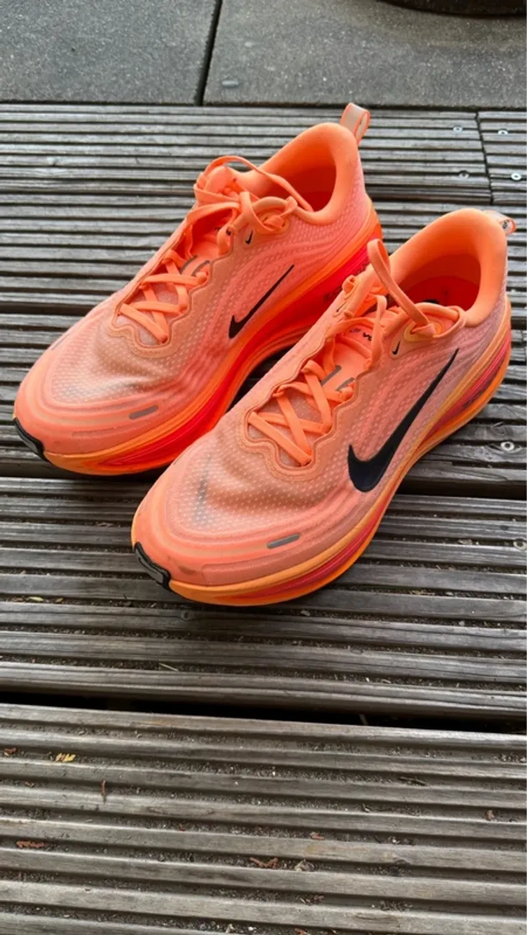 Nike Vomero Plus bike d'occasion — image 1 sur 4