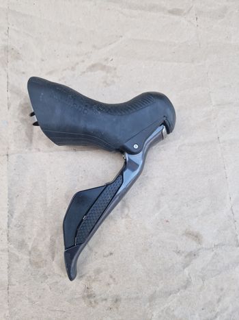 Used Shimano Ultegra ST8070R DI2 11s dics højregreb 2024 bike — image 4 of 8