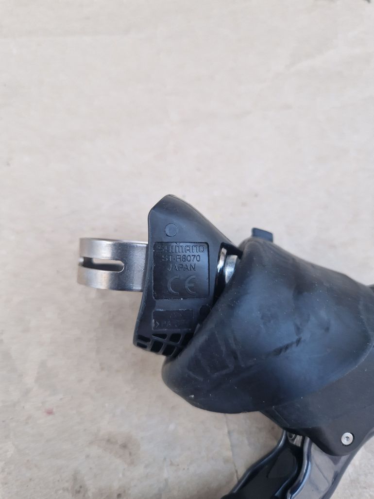 Used Shimano Ultegra ST8070R DI2 11s dics højregreb 2024 bike — image 8 of 8