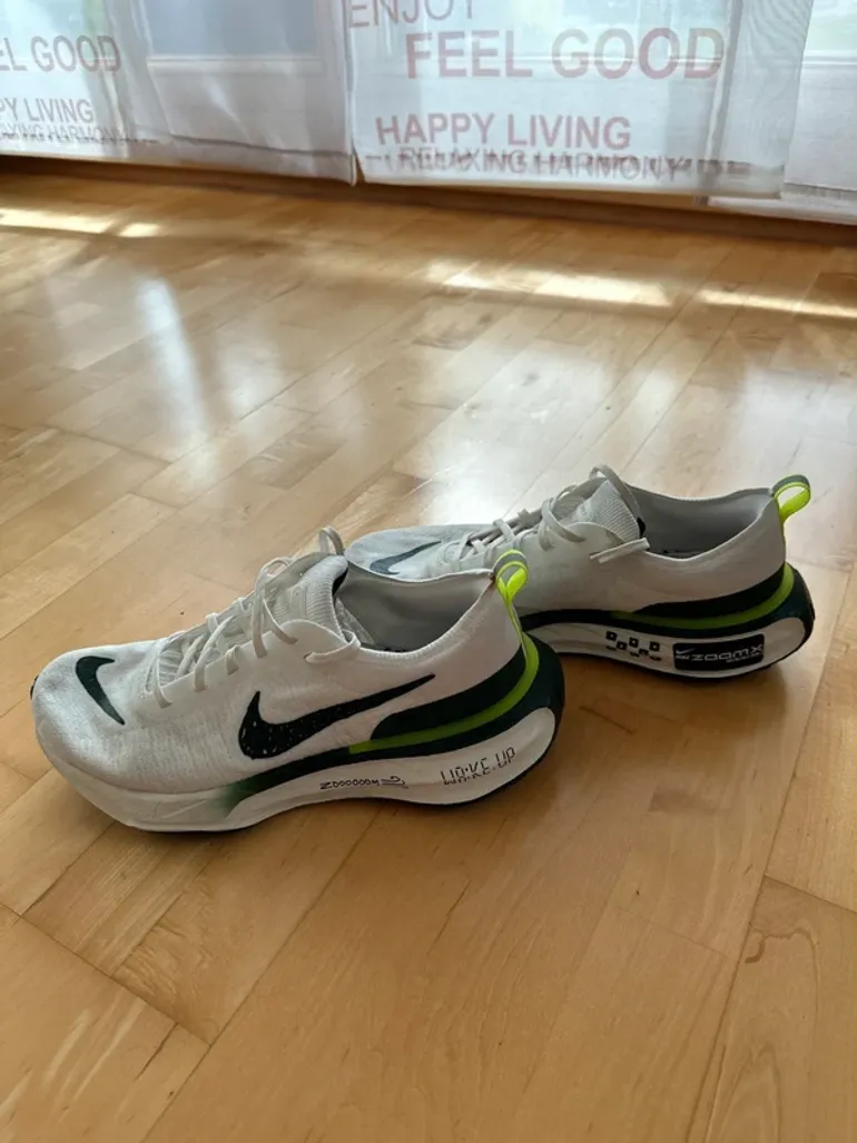 Nike Invincible 3 bike d'occasion — image 3 sur 5