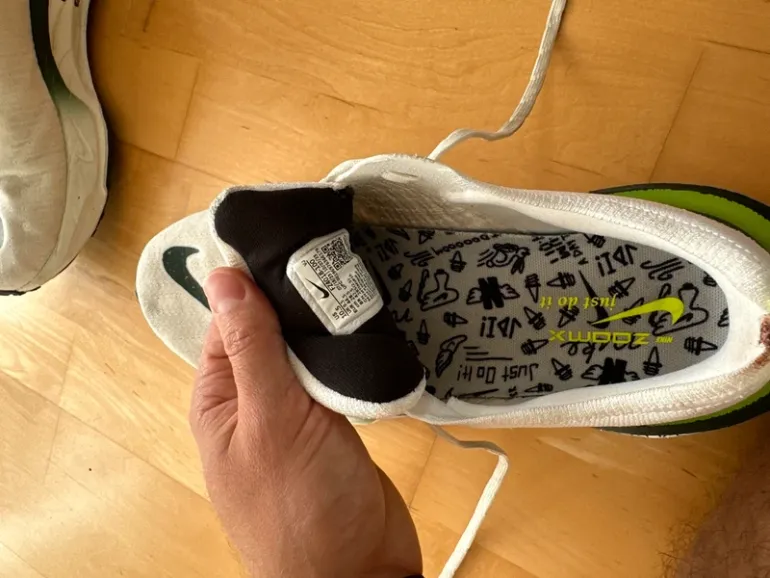Nike Invincible 3 bike d'occasion — image 4 sur 5