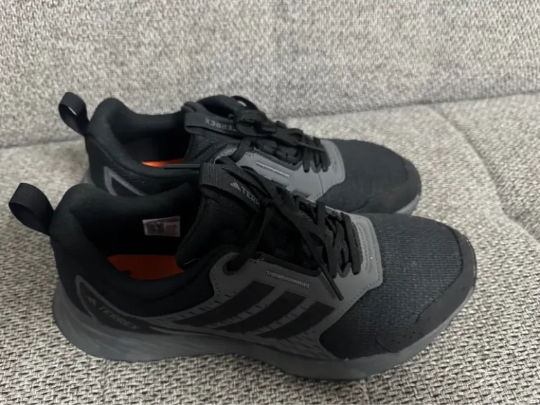 Käytetty Adidas tracefinder bike — kuva 2 / 7