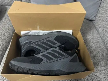 Käytetty Adidas tracefinder bike — kuva 4 / 7