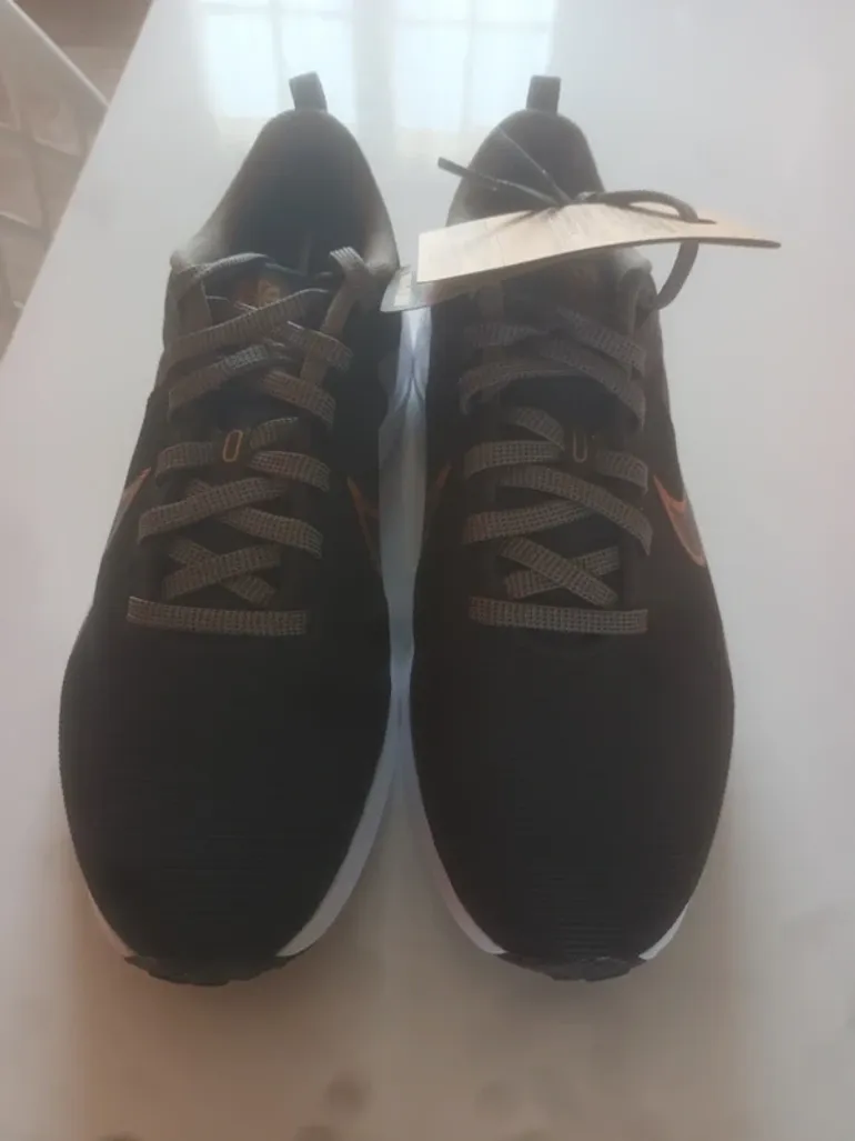 Käytetty Nike running shoes bike — kuva 2 / 5