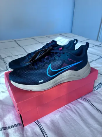 Käytetty Nike Running Shoes bike