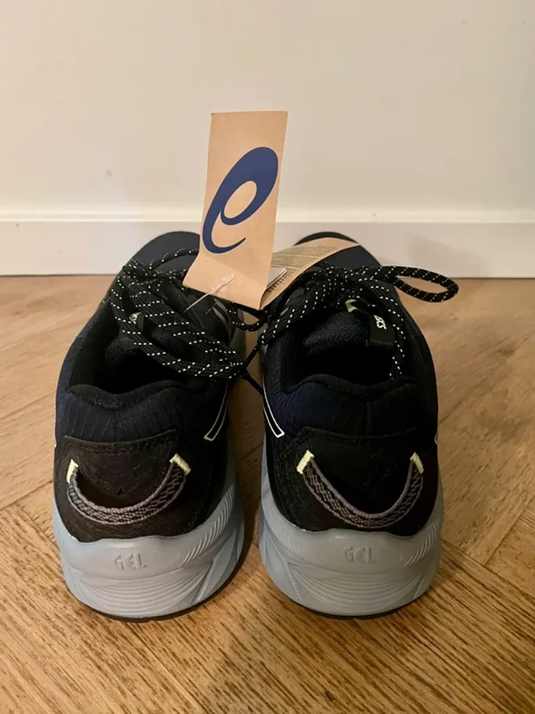 Asics Gel-Venture 10 bike de segunda mano — imagen 2 de 4