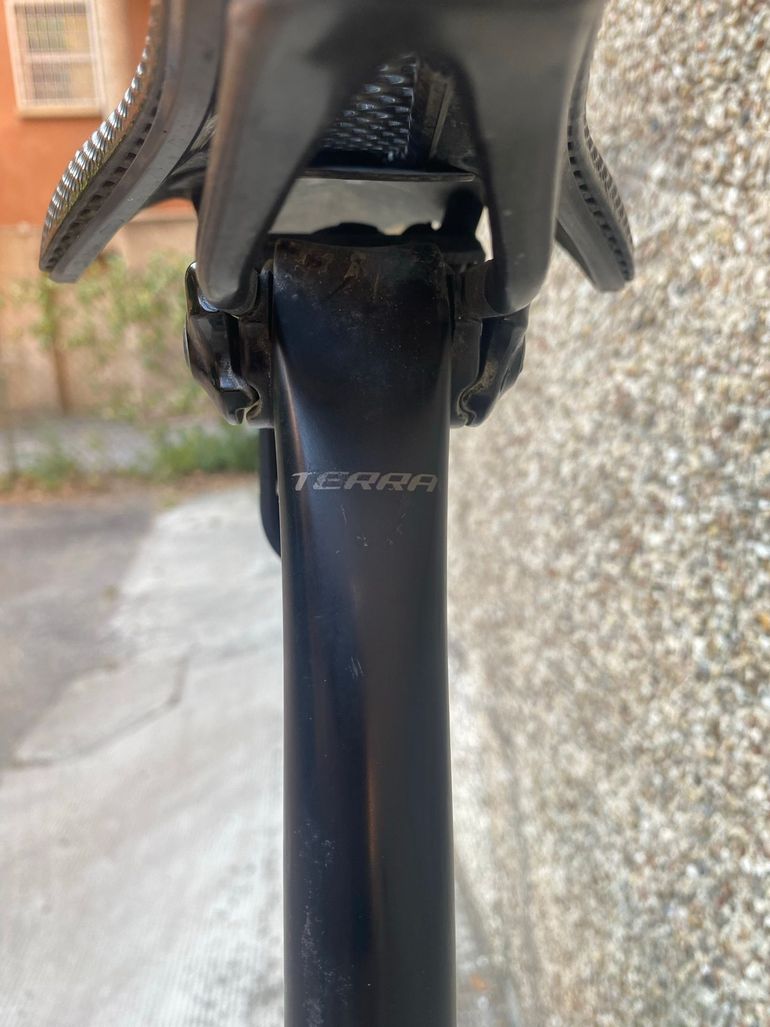 Použité Roval Reggisella Carbon Terra 2023 bike — obrázek 4 z 5