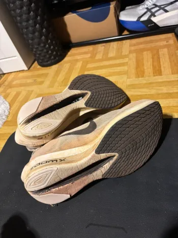 Used Nike Vaporfly 4 bike — image 5 of 7