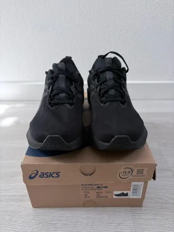 Asics Novablast 5 bike d'occasion — image 6 sur 8