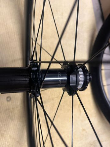Brugt Shimano Ultegra C50 Disc 2024 bike — billede 7 af 10