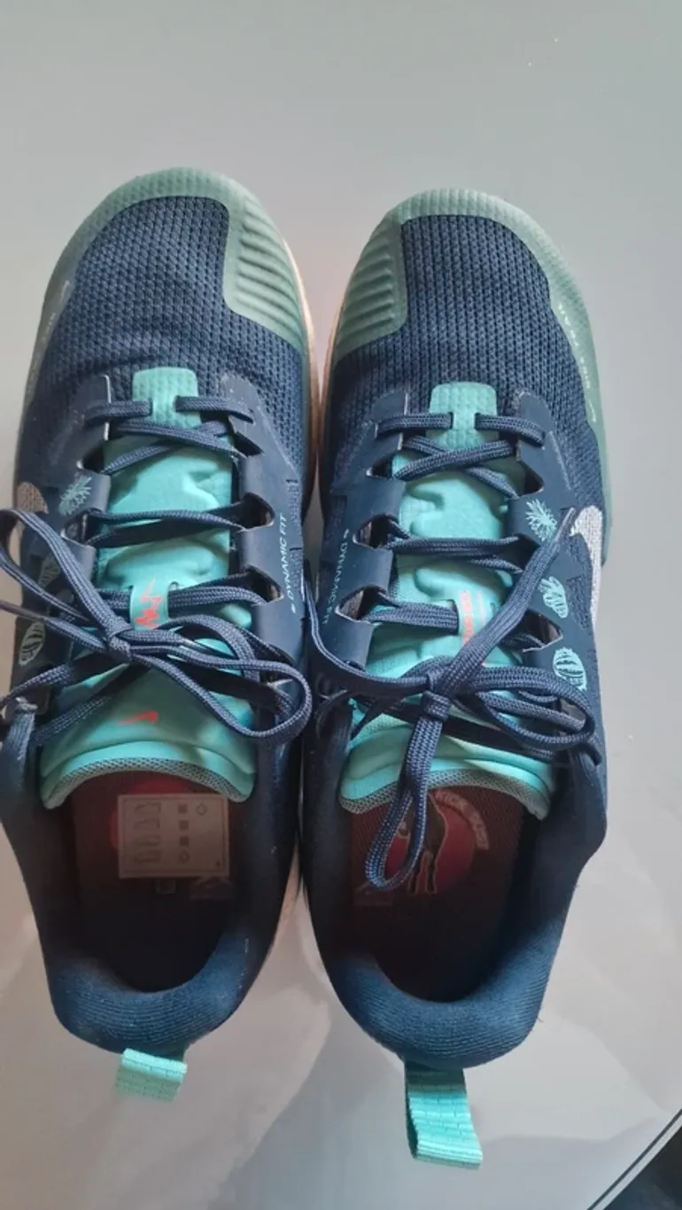 Nike Wildhorse 8 bike usato — immagine 1 di 6