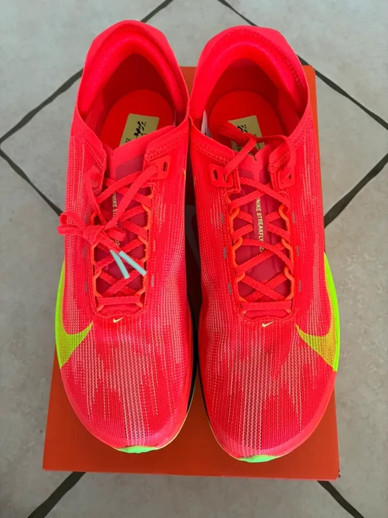 Nike Zoomx Streakfly 2 bike d'occasion — image 2 sur 7