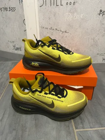 Gebrauchtes Nike Vomero 18 SE bike — Bild 2 von 6