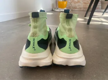 Używany Hoka Tecton X3 bike — zdjęcie 4 z 8