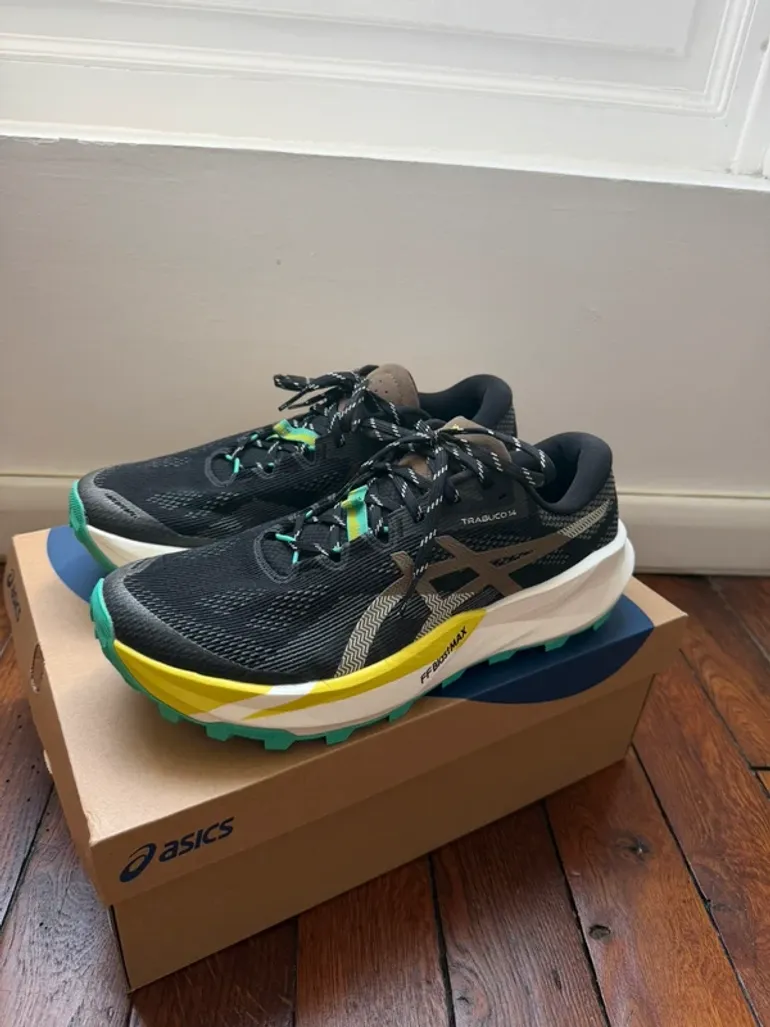Asics Trabuco 14 bike usato — immagine 1 di 4
