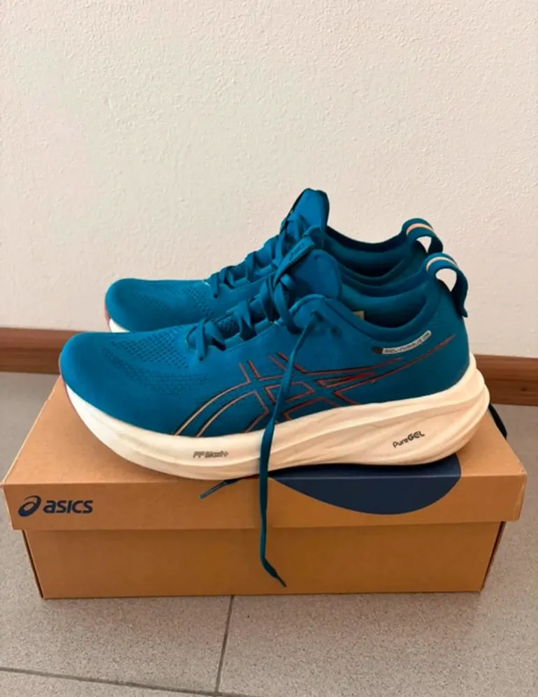 Asics Nimbus bike d'occasion — image 2 sur 5