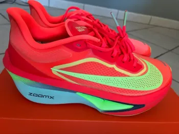 Nike Zoom Fly 6 bike d'occasion — image 4 sur 7