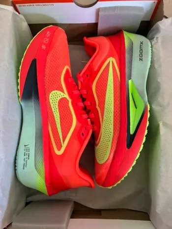 Nike Zoom Fly 6 bike d'occasion