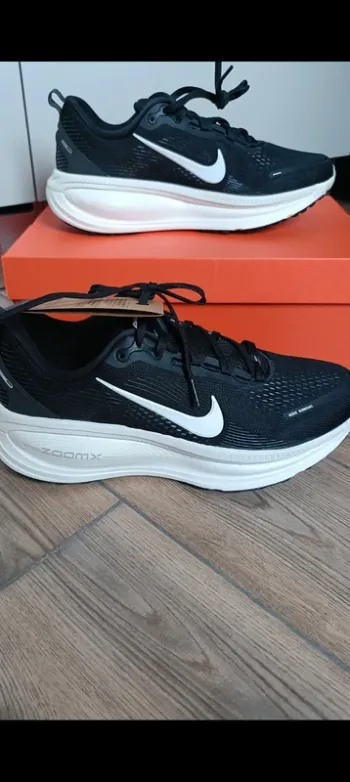 Gebrauchtes Nike Vomero 18 bike