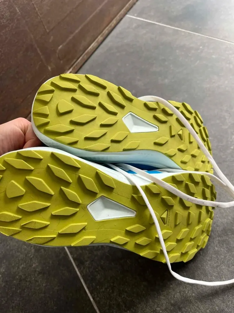 Käytetty Salomon Trailrunning Schuhe bike — kuva 3 / 5