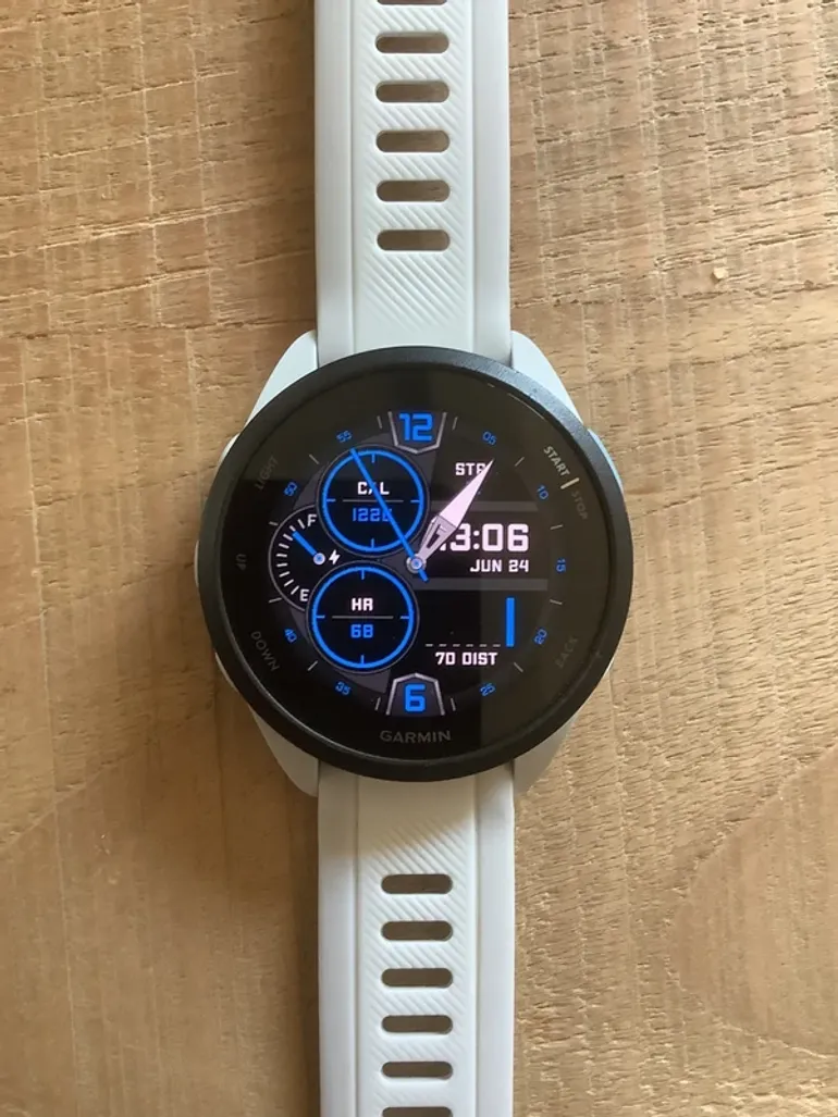 Used Garmin Forerunner 165 bike — image 2 of 9
