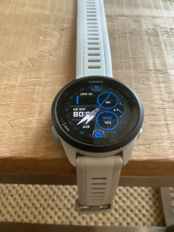 Used Garmin Forerunner 165 bike — image 5 of 9