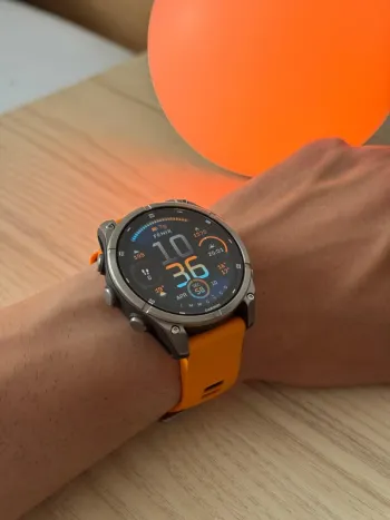 Standard fenix 8 Amoled Sapphire Titanium 47mm 2026 bike d'occasion — image 3 sur 6