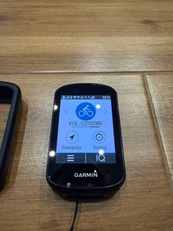 Used Garmin Edge 830 GPS Cycling Computer bike — image 3 of 7