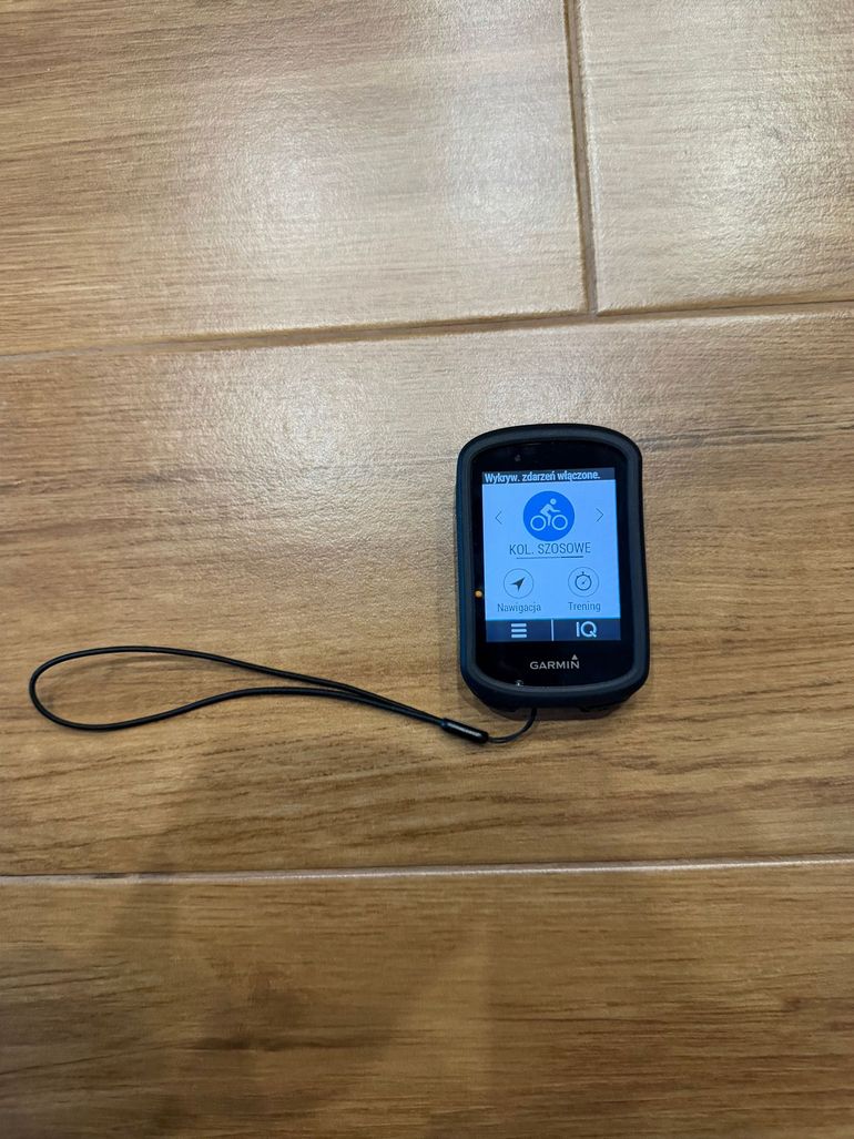 Used Garmin Edge 830 GPS Cycling Computer bike — image 6 of 7