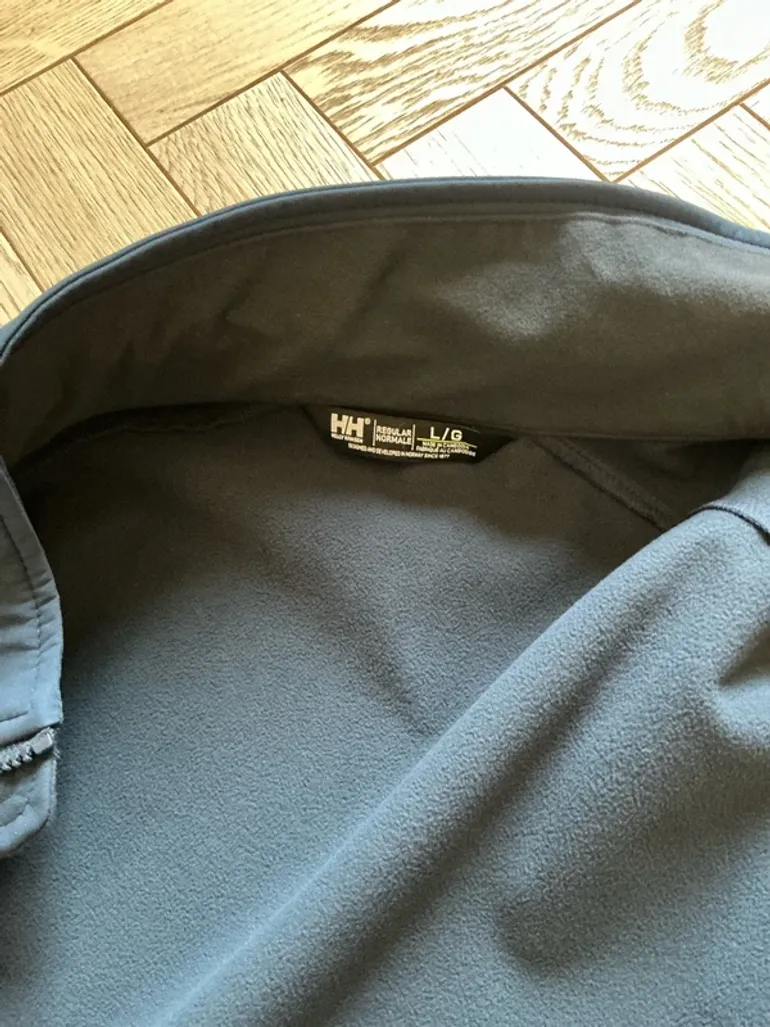 Used Helly Hansen Gilet Uomo bike — image 2 of 3