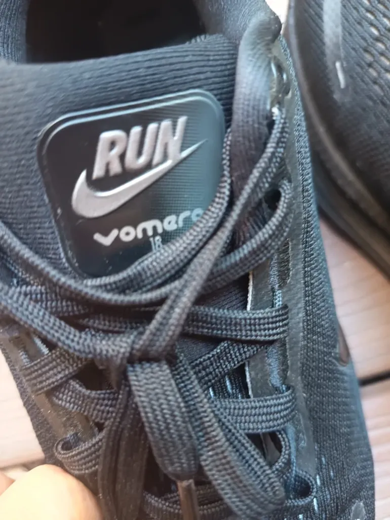 Nike Vomero 18 bike d'occasion — image 3 sur 4