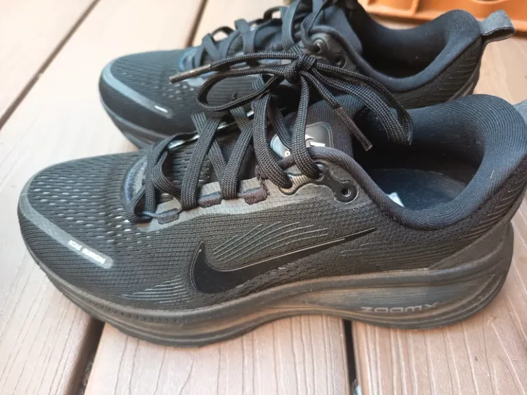 Nike Vomero 18 bike d'occasion — image 1 sur 4