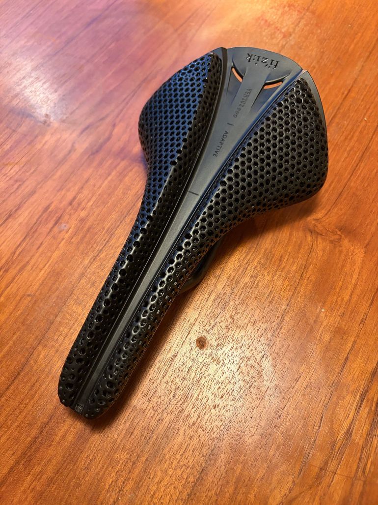 Used Fizik Antares Versus Evo R1 2024 bike — image 1 of 6