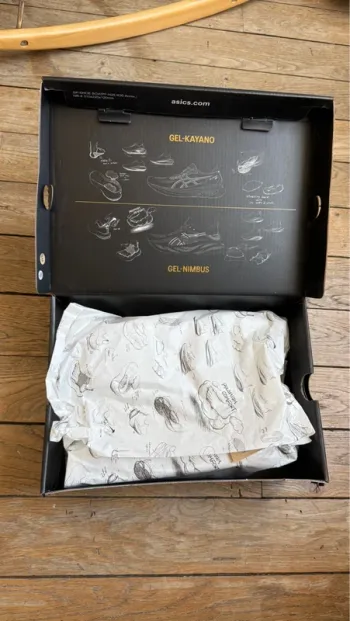 Used White GEL-Nimbus 25 Anniversary bike — image 11 of 12