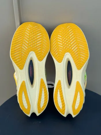 Saucony Endorphin Pro 4 bike usato — immagine 7 di 7