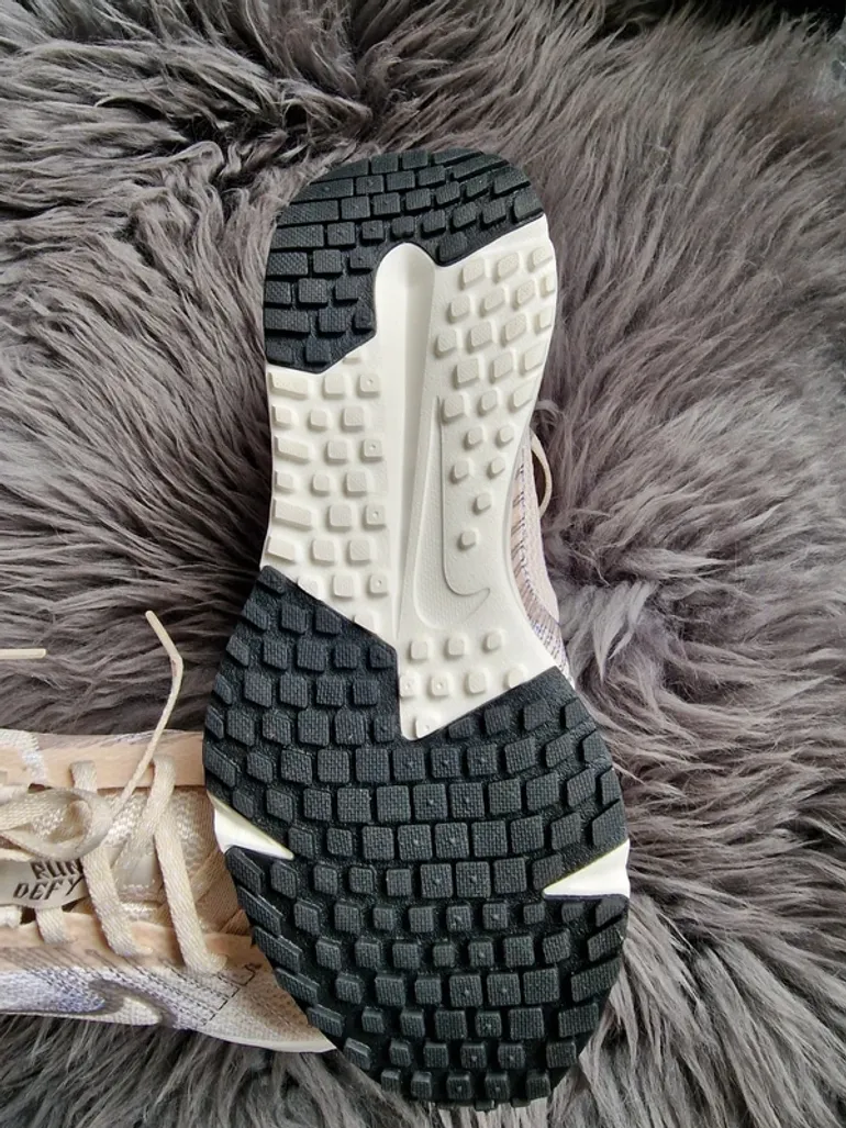 Used Nike Run Defy bike — image 3 of 6