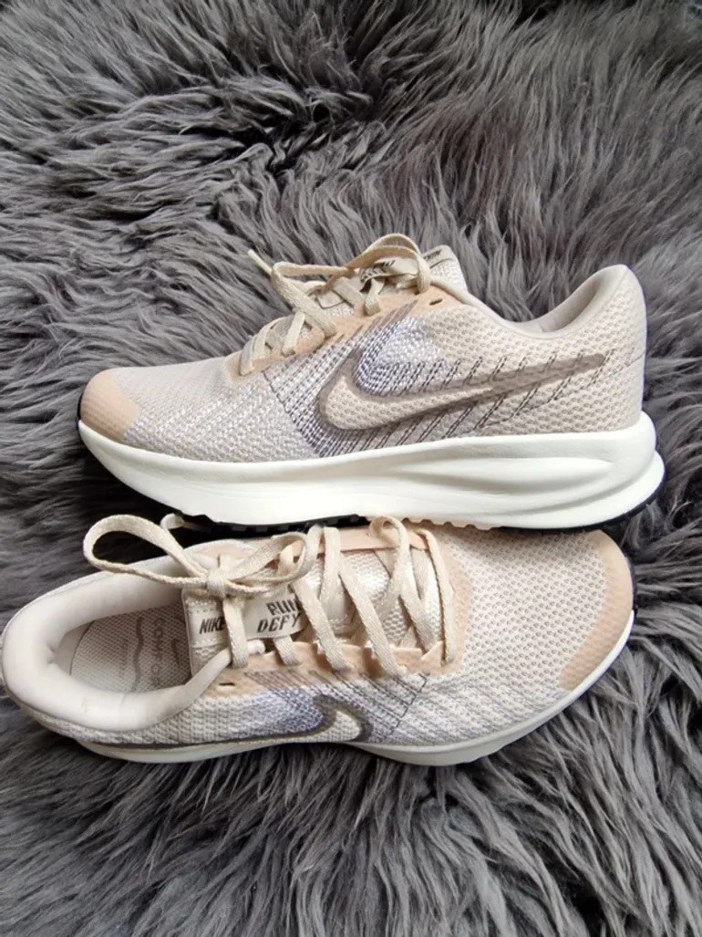 Used Nike Run Defy bike — image 4 of 6
