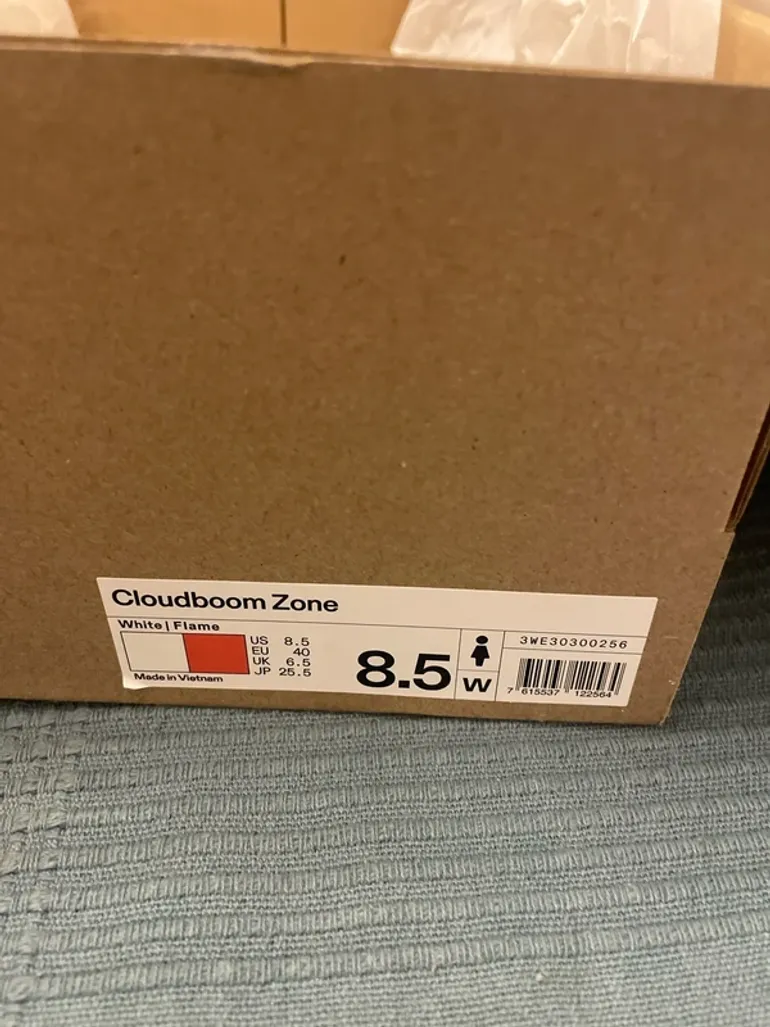 On Running Cloudboom Zone bike d'occasion — image 5 sur 5
